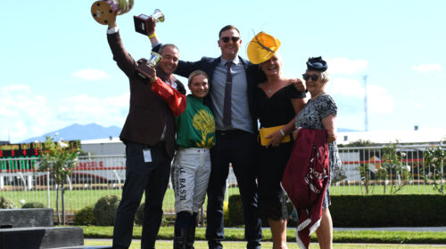 TWO-ILLICIT-G1-Captain-Cook-S-connection