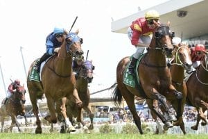 Magic Choir winning the Highway Hcp