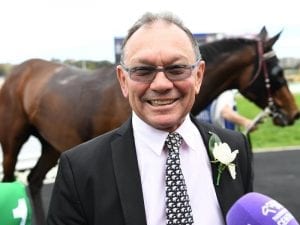 Paquirri makes late bid for Golden Slipper