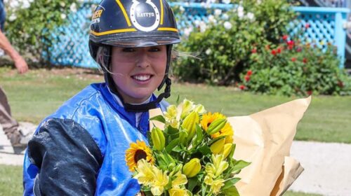 Kerryn-Tomlinson-Blue-Rock-Dancer-Team-T