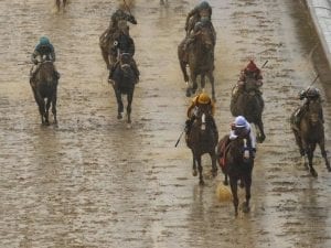 Justify wins sloppy Kentucky Derby