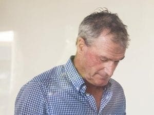 Weir ruled ineligible for Vic premierships