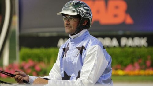 Bob-Butt-OMeara-colours-Alex-Park-sulky-