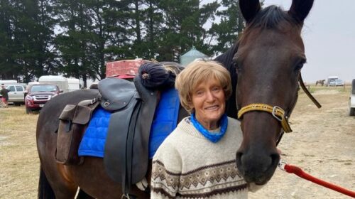 Alice-Sinclair-and-Keira-blog-Cavalcade_